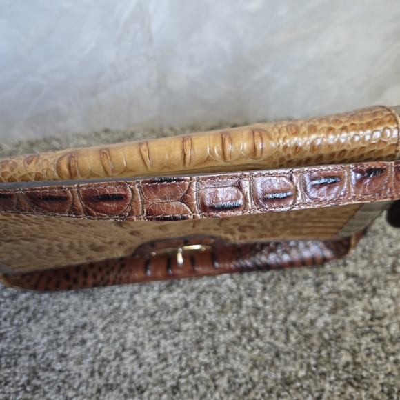 Brahmin Tan and Silver Crocodile Crossbody Bag - Picture 3 of 13